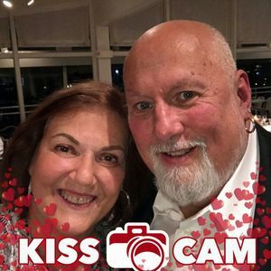 Meet your Posher, Wayne